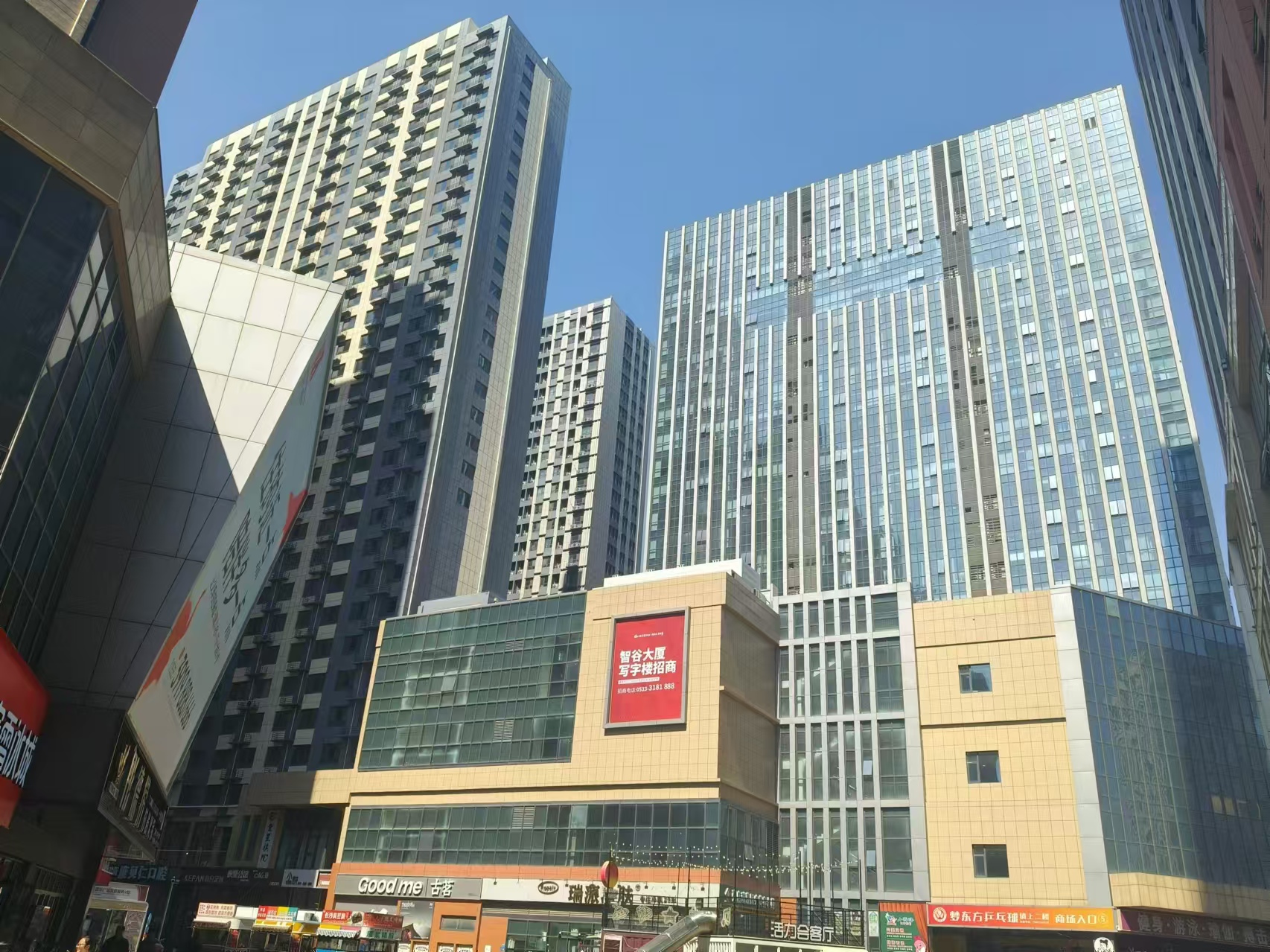 Углеродный графит в авиационной промышленности